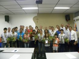 Destaques do esporte em 2013 recebem homenagem na Câmara de Registro